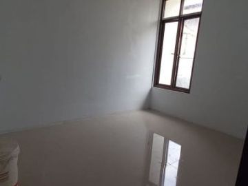 Rumah high class free biaya biaya, akses mudah dekat jalur angkot