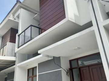 Rumah high class free biaya biaya, akses mudah dekat jalur angkot