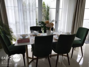 Dijual Rumah Cluster Granada Menaggio Village Gading Serpong Tangerang Unit Baru Besar Luas Nyaman
