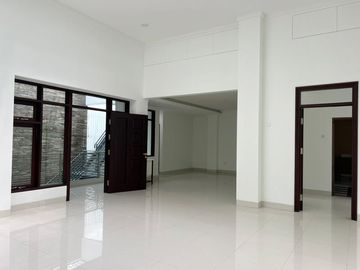 Di Jual Rumah Baru Siap Huni 4 Kamar di Batununggal Elok Bandung