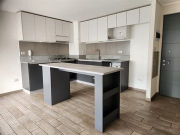Departamento casi nuev en arriendo de 2 dorm. en Los Angeles