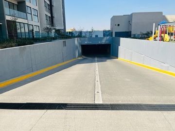 En Venta Departamento en Latitud La Victoria, SUPER LUJO, 155 M2..