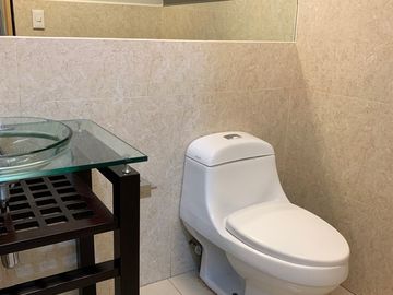 Super oficinas en Santa Fe muy buena ubicación a 100 mts del Centro Comercial