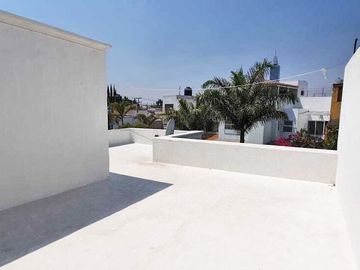 Casa en venta ideal para inversión, Vallarta Poniente, Guadalajara.