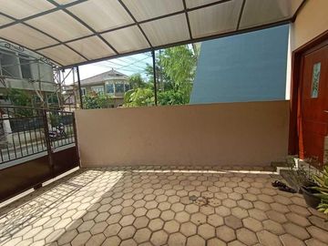 Rumah 2 Lantai Siap Huni di Cinere Hadap Barat Dalam Komplek Dekat Tol