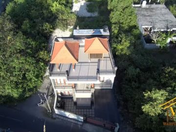 DIJUAL RUMAH LOKASI STRATEGIS DI UNGASAN