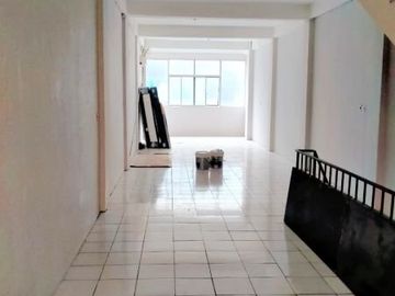 RUKO 4 LANTAI DI TUBAGUS ANGKE KOMPLEK INDORUKO JAKARTA BARAT