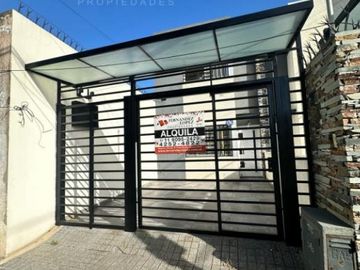Duplex en venta en Berazategui Este