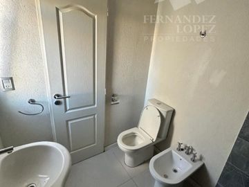 Duplex en venta en Berazategui Este