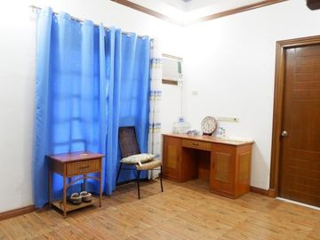 2 Storey House for Rent with 3 Bedroom and Swimming Pool in Angeles City