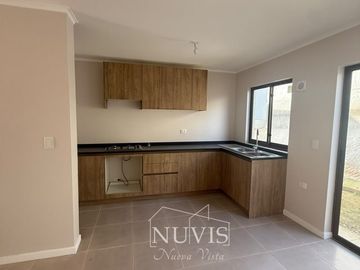 Casa en venta de 3 dorm. en Villa Alemana