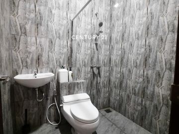 Rumah Baru Renovasi Semi Furnished Siap Huni Murah Dalam Cluster
