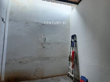 Rumah Baru Renovasi Semi Furnished Siap Huni Murah Dalam Cluster