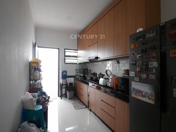 Rumah Baru Renovasi Semi Furnished Siap Huni Murah Dalam Cluster