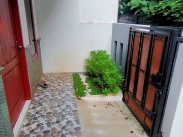 Dijual rumah minimalis mungil siap huni Cilangkap