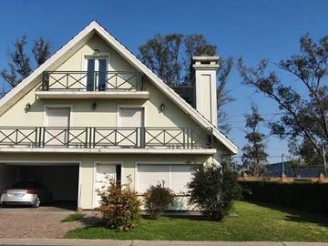 Chalet en venta en Moreno Norte