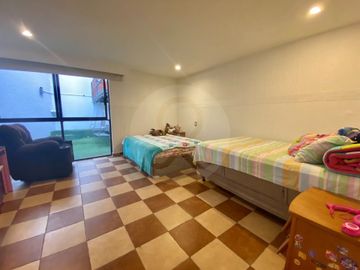 Casa en venta en Lomas de Tecamachalco