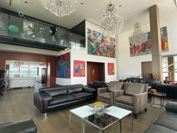PENTHOUSE VENTA $49,000,000 M.N. CALZ. DEL VALLE 563M2, TERMINADO, DOBLE ALTURA