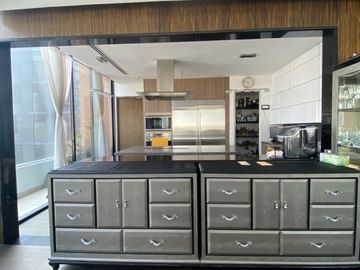 PENTHOUSE VENTA $49,000,000 M.N. CALZ. DEL VALLE 563M2, TERMINADO, DOBLE ALTURA