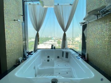 PENTHOUSE VENTA $49,000,000 M.N. CALZ. DEL VALLE 563M2, TERMINADO, DOBLE ALTURA