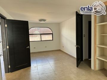 CASA EN VENTA EN LOMAS DEL SAHUATOBA