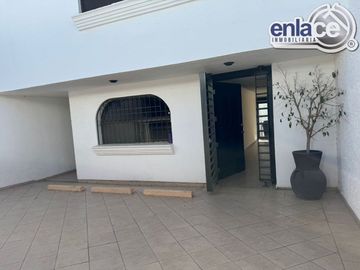 CASA EN VENTA EN LOMAS DEL SAHUATOBA