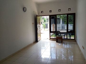 Di Sewakan Rumah Siap Huni 3 Kamar di Batununggal Bandung