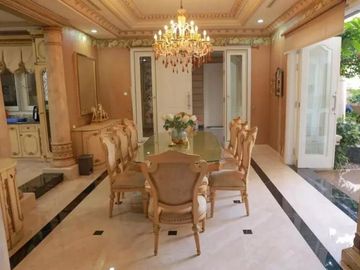 *Dijual Rumah Mewah Villa Bukit Regency Pakuwon Surabaya*_