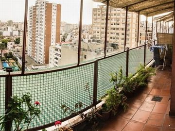 EXCELENTE SEMIPISO 3 ambientes CON COCHERA- ALMAGRO