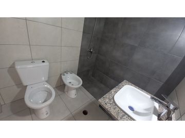 Duplex en inmediaciones de Elpidio González y Urquiza