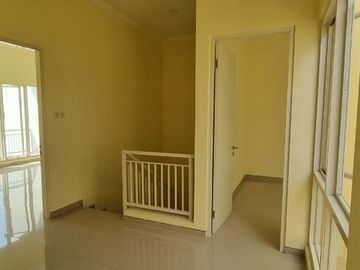 Rumah dijual Lokasi *Taman Pondok Indah Wiyung*