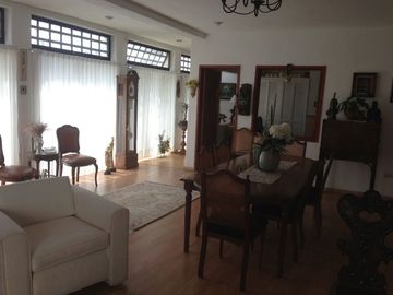 CASA CON GRAN CALIDAD ARQUITECTONICA Y ACABADOS | LAS TROJES