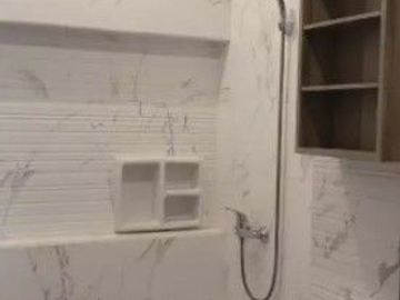 Dijual rumah di Kertajaya indah tengah