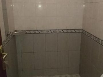 Rumah hoek siap huni dalam komplek di Pondok Aren