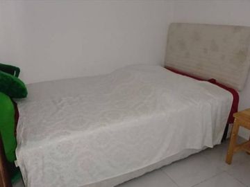 Rumah hoek siap huni dalam komplek di Pondok Aren