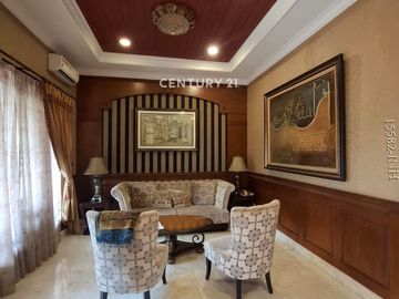 Townhouse Di Jatipadang Rumah Mewah Dengan Pool Aman Dan Strategi