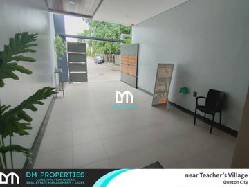 For Sale: 3-Storey Modern Townhouse near Teacher's Village, Quezon City