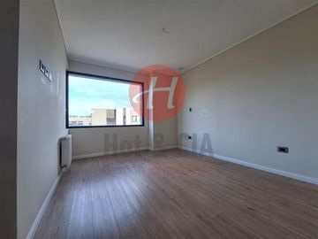 SE VENDE MODERNA Y EXCLUSIVA CASA SECTOR PONIENTE