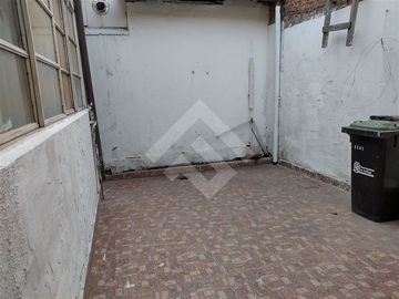 Casa en Venta en Fray Luis de la peña / Bascuñan Guerrero