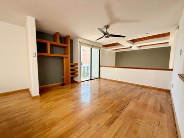 CASA EN VENTA EN LA PRIVADA LA LOMA MIXTO