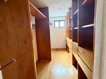 CASA EN VENTA EN LA PRIVADA LA LOMA MIXTO