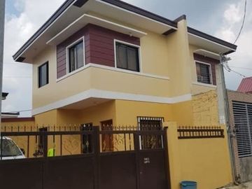 Ready for Occupancy And Preselling House For Sale in Cainta Rizal - Birmingham Camden Cainta