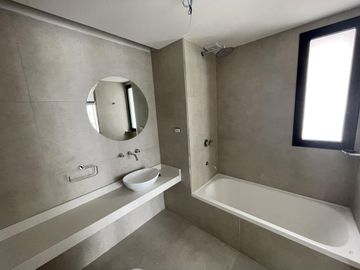 Venta Departamento Premium 2 Dormitorios Zona Rio Rosario