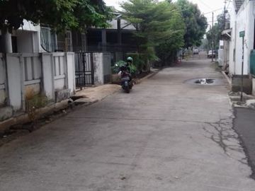 Rumah di Jaka Sampurna, 2Lt, Lingk. Komplek di Jaka Setia