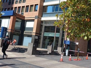 Oficina en arriendo, metro Manquehue, en Las Condes