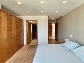 Venta hermoso PH Interlomas