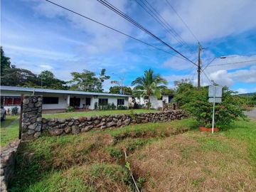 VENDO CASA DE 1000M2 EN CALDERA PUEBLO