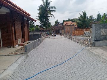 rumah etnik jogja sleman siap huni dan siap bangun