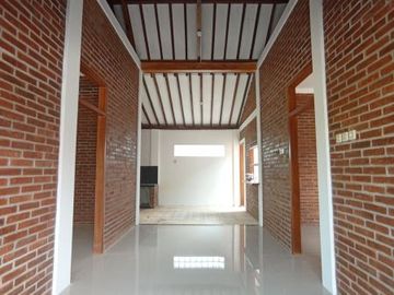 rumah etnik jogja sleman siap huni dan siap bangun