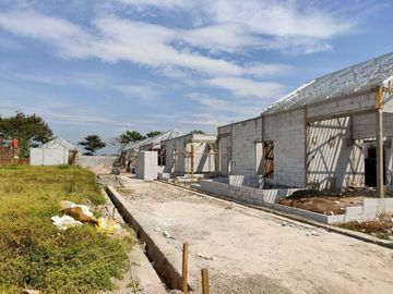 Rumah New Minimalis Murah di Bojongsoang Bandung Tepat di Samping Kawasan Elite Agung Podomoro Land 365jt All in.